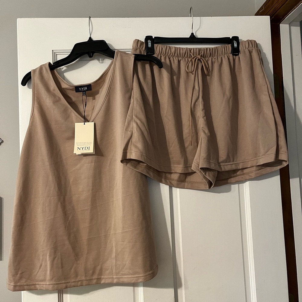 NWT tan sleepwear/lounge wear set, bought from Fab fit fun, NYDJ brand